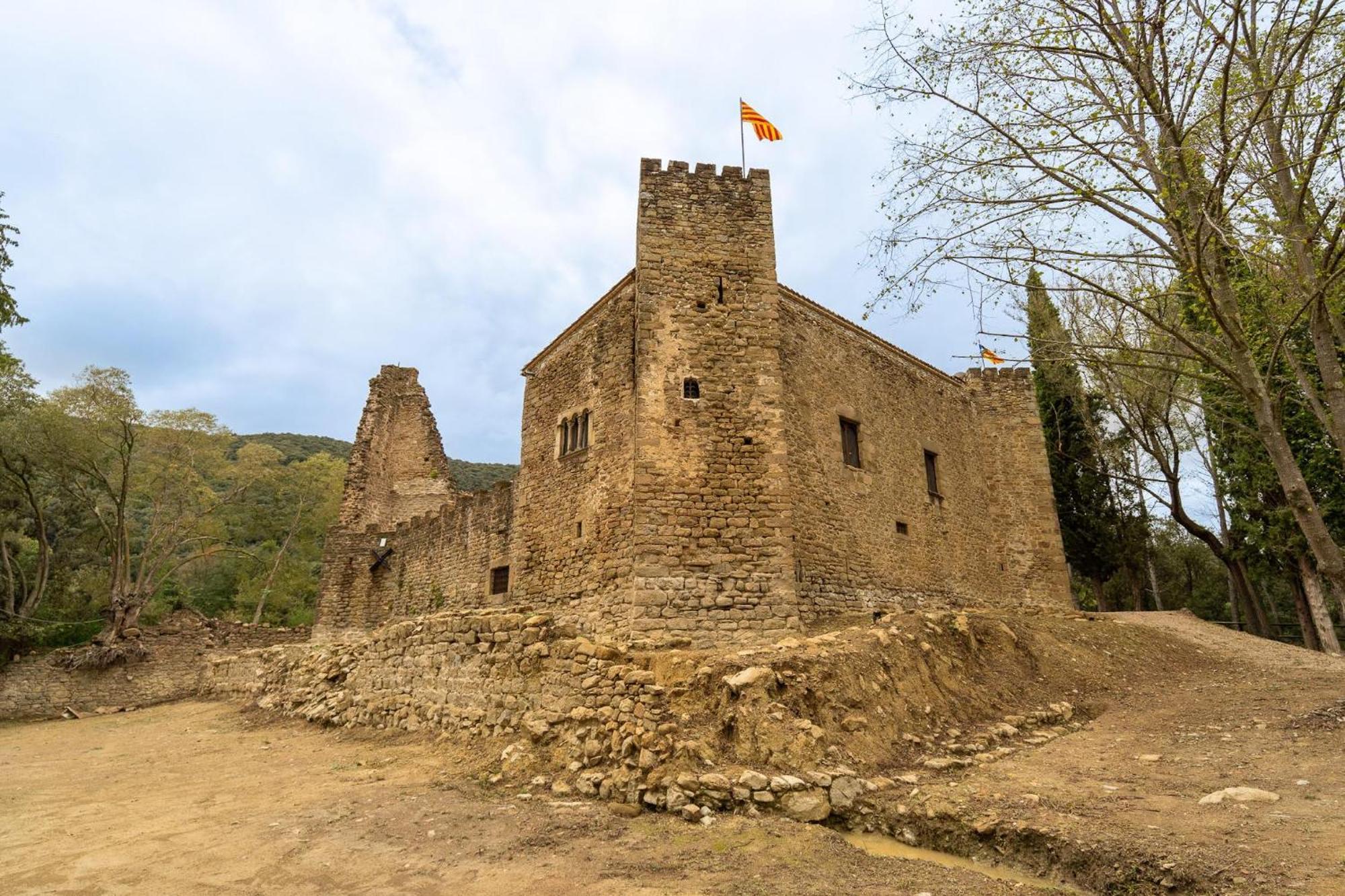 Castell In Girona Vila Sant Miquel de Campmajor Exterior foto