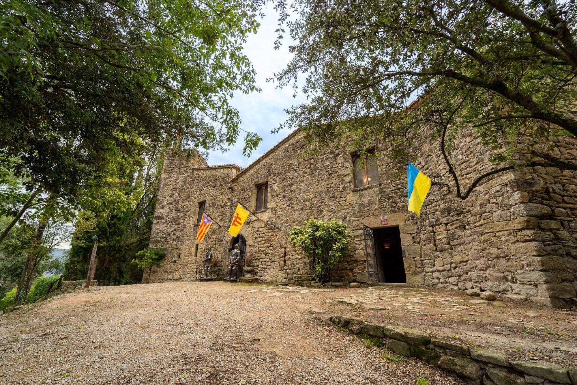 Castell In Girona Vila Sant Miquel de Campmajor Exterior foto